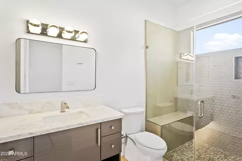 Bath - 3655 N Hawes Rd, Mesa, AZ 85207 photo 6 of 10