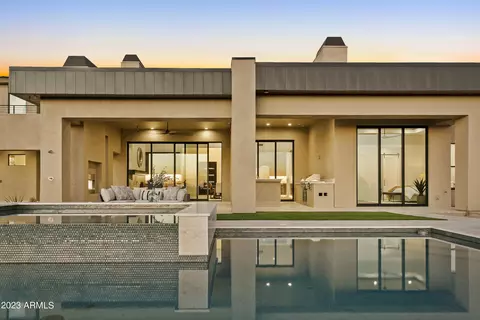 Exterior - 3655 N Hawes Rd, Mesa, AZ 85207 photo 29 of 34