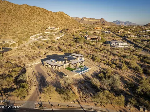 View/Area - 3655 N Hawes Rd, Mesa, AZ 85207 photo 3 of 11