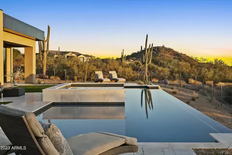 Exterior - 3655 N Hawes Rd, Mesa, AZ 85207 photo 3 of 34