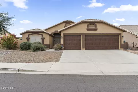 11220 S Obispo Dr, Goodyear, AZ 85338