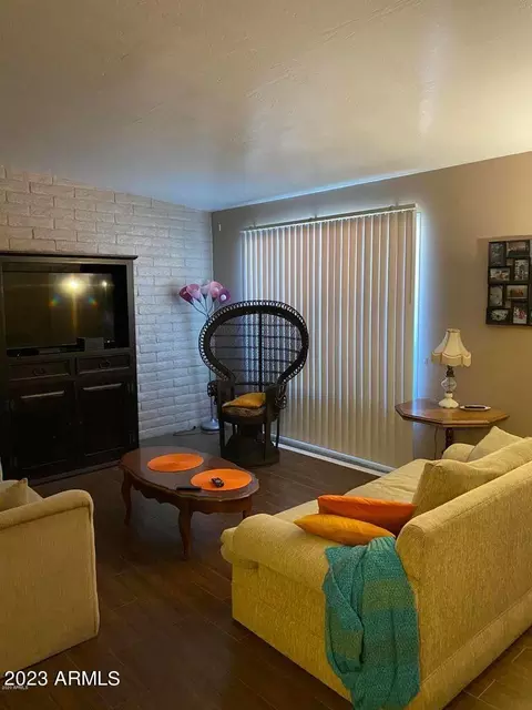 1307 E Campus Dr, Tempe, AZ 85282