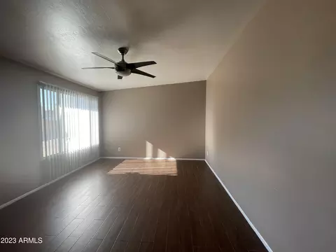 1307 E Campus Dr, Tempe, AZ 85282 photo 7