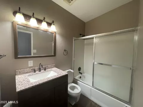 1307 E Campus Dr, Tempe, AZ 85282 photo 9