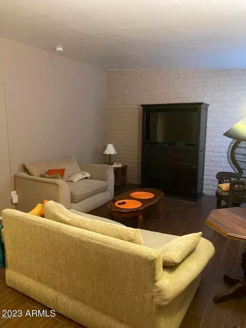 1307 E Campus Dr, Tempe, AZ 85282 photo 2