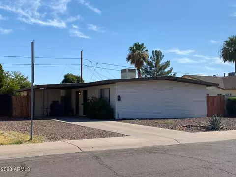 1307 E Campus Dr, Tempe, AZ 85282 photo 3