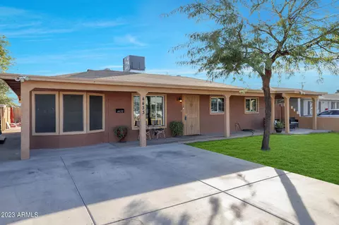 4433 N 49th Dr, Phoenix, AZ 85031 photo 2