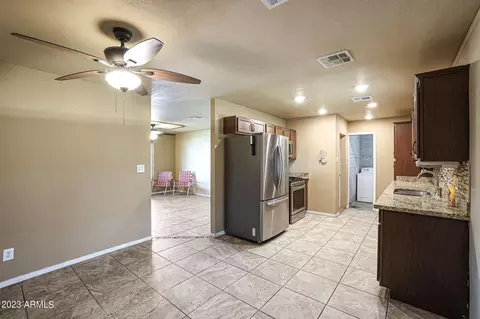 4433 N 49th Dr, Phoenix, AZ 85031 photo 11