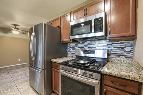 4433 N 49th Dr, Phoenix, AZ 85031 photo 7