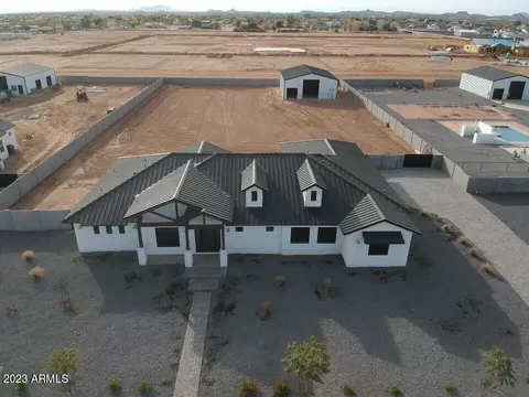 4071 E Weston Ln, San Tan Valley, AZ 85140