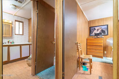 331 S Winterhaven --, Mesa, AZ 85204 photo 12