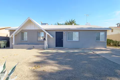 5521 N 63rd Dr, Glendale, AZ 85301