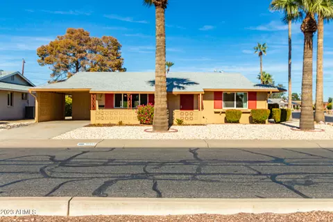 10402 W Peoria Ave, Sun City, AZ 85351