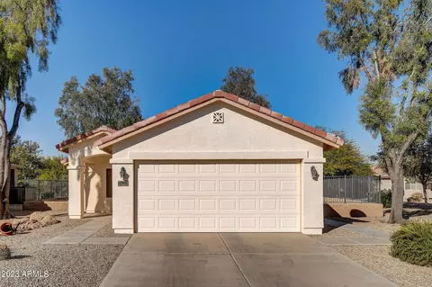 2390 E Seville Ct, Casa Grande, AZ 85194