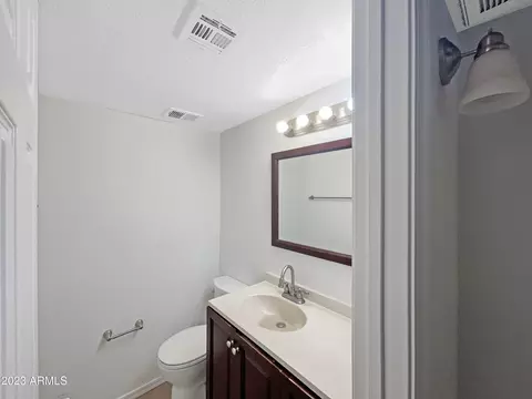 4615 N 39th Ave #8, Phoenix, AZ 85019 photo 12