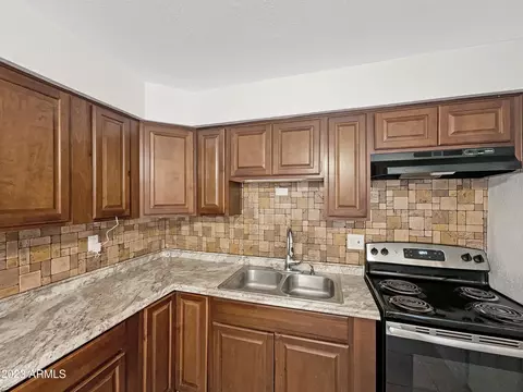 4615 N 39th Ave #8, Phoenix, AZ 85019 photo 15