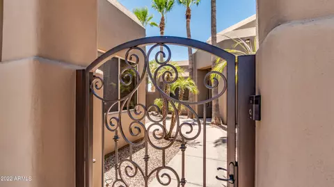 1117 E Thunderhill Pl, Phoenix, AZ 85048 photo 4