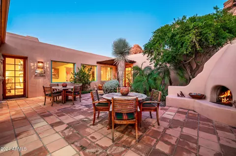 5641 N Echo Canyon Cir, Phoenix, AZ 85018 photo 38