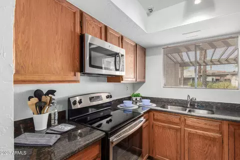 4923 N 43rd St, Phoenix, AZ 85018 photo 12