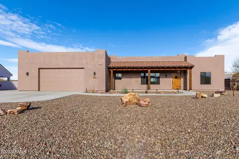 990 W Mclean Dr, Wickenburg, AZ 85390