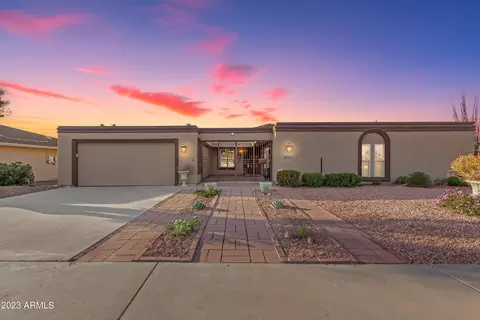 9402 W Shiprock Dr, Sun City, AZ 85351