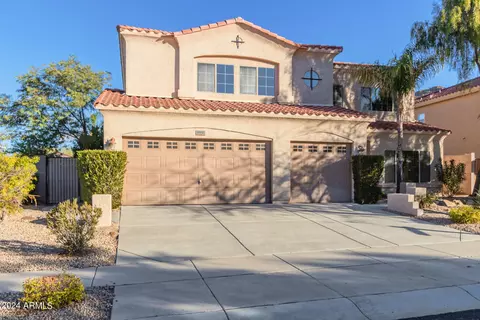 2412 W Yahoo Trl, Phoenix, AZ 85085