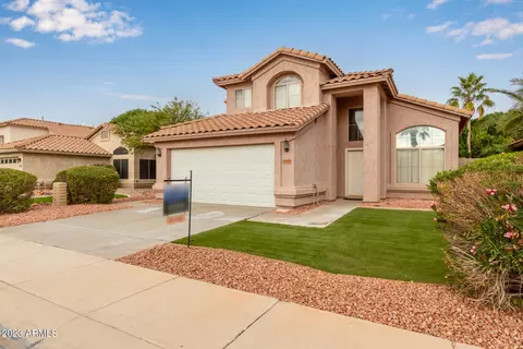 1350 W Pelican Ct, Chandler, AZ 85286