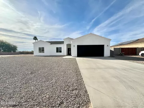 15046 S Brook Hollow Rd, Arizona City, AZ 85123