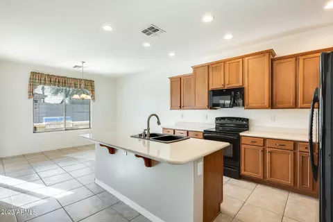 1381 E Bluebird Dr, Gilbert, AZ 85297 photo 15