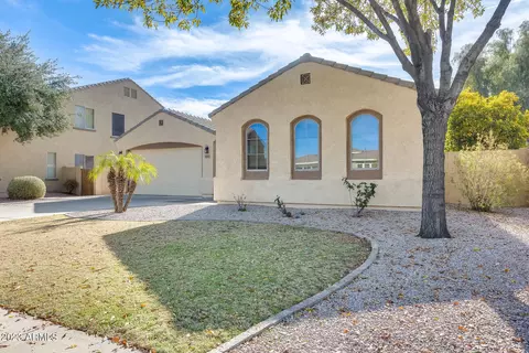 1381 E Bluebird Dr, Gilbert, AZ 85297 photo 6