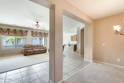 1381 E Bluebird Dr, Gilbert, AZ 85297 photo 9
