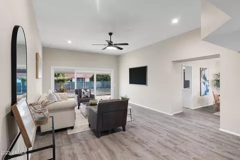 10829 W Wedgewood Dr, Sun City, AZ 85351