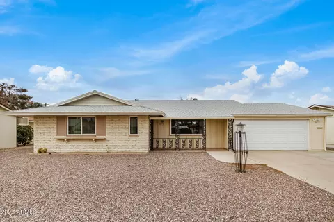 10219 W El Dorado Dr, Sun City, AZ 85351