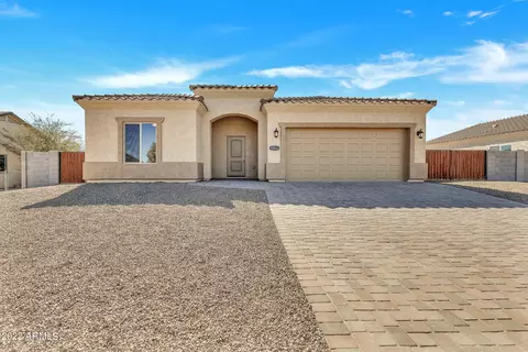 8275 W Swansea Dr, Arizona City, AZ 85123