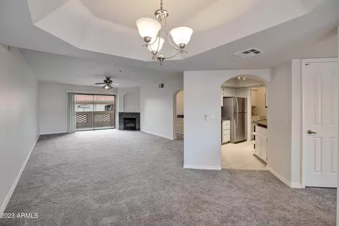 5104 N 32nd St #413, Phoenix, AZ 85018