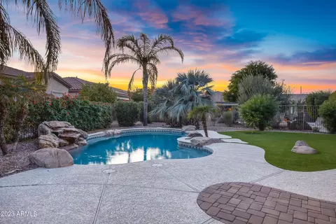 4081 E Nightingale Ln, Gilbert, AZ 85298