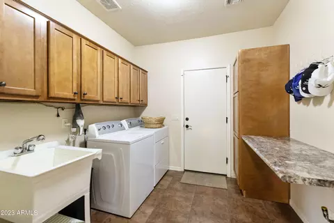240 E 13th Ave, Apache Junction, AZ 85119 photo 25