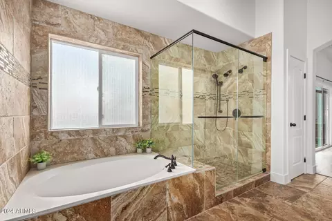 Bath - 2745 E Pegasus St, Gilbert, AZ 85234 photo 2 of 4