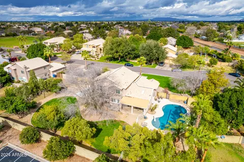 View/Area - 2745 E Pegasus St, Gilbert, AZ 85234 photo 4 of 25