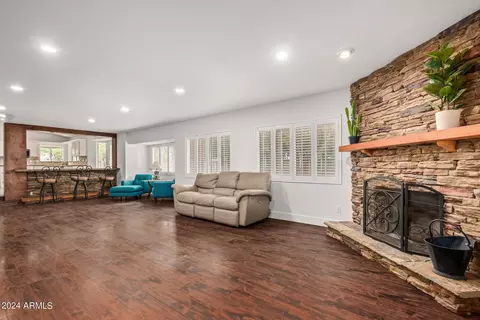 Living - 2745 E Pegasus St, Gilbert, AZ 85234 photo 6 of 6