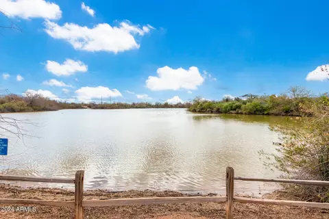 View/Area - 2745 E Pegasus St, Gilbert, AZ 85234 photo 9 of 25