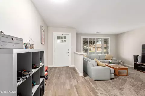 2049 E Colgate Dr, Tempe, AZ 85283 photo 4