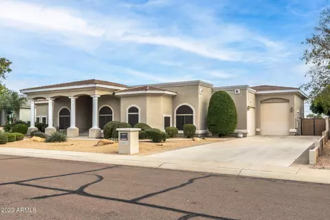 24431 N 45th Ln, Glendale, AZ 85310
