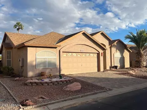 6951 S Sundown Dr, Chandler, AZ 85249