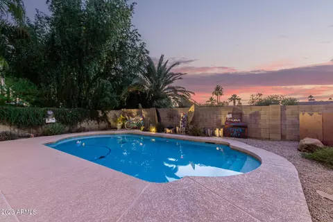 4611 E Aire Libre Ave, Phoenix, AZ 85032 photo 21