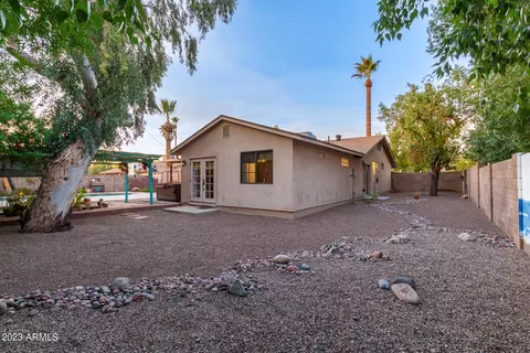 4611 E Aire Libre Ave, Phoenix, AZ 85032 photo 6