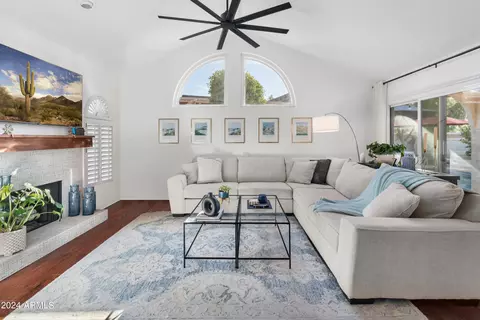 10536 N 87th Pl, Scottsdale, AZ 85258