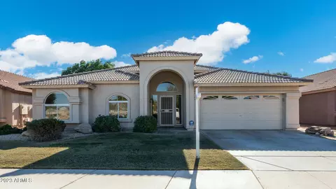 677 W Carter Dr, Tempe, AZ 85282