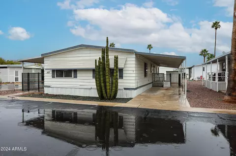8401 N 67 Ave #167, Glendale, AZ 85302