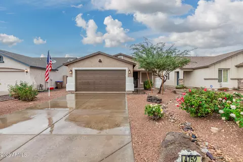 4752 E Meadow Lark Way, San Tan Valley, AZ 85140